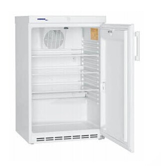 �o�𻨷�������LKexv 1800